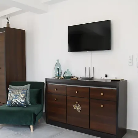 Deluxe In 스베티 블라스