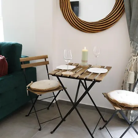 Deluxe In 아파트호텔 *