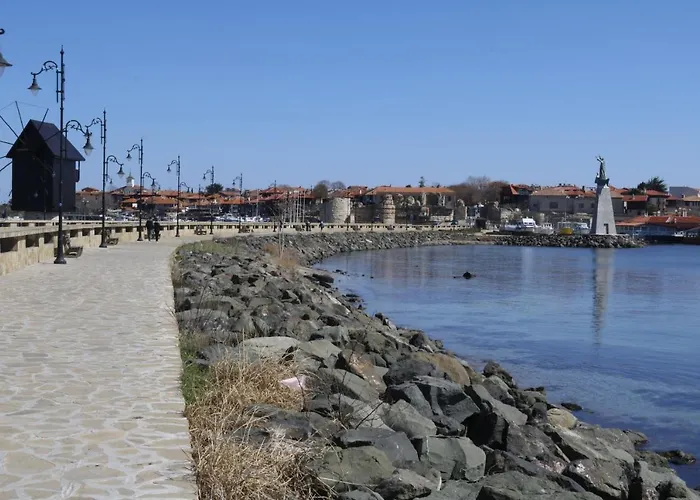 Deluxe In * Свети Влас