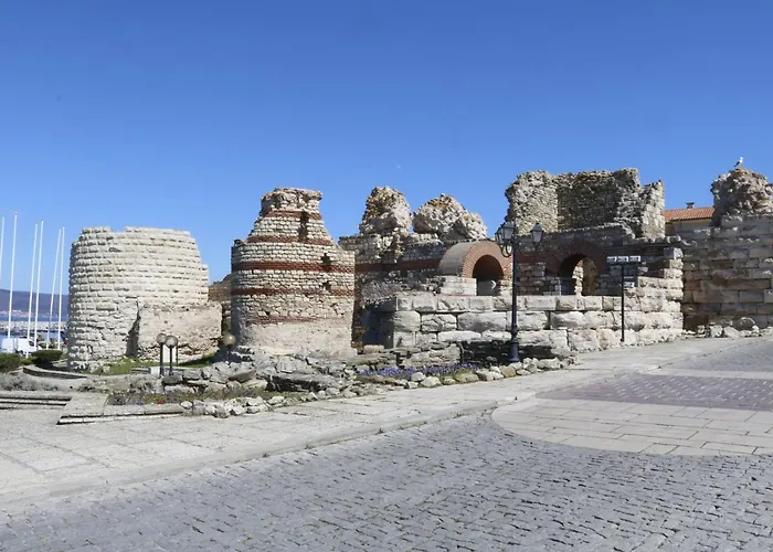 Deluxe In Свети Влас