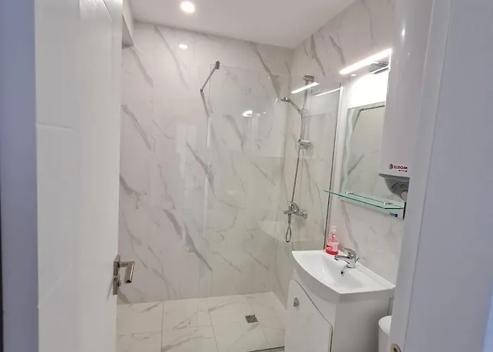 Deluxe In Апартхотел Свети Влас