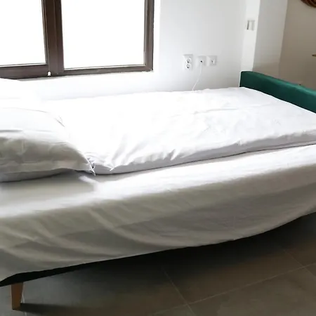 アパートホテル Deluxe In *