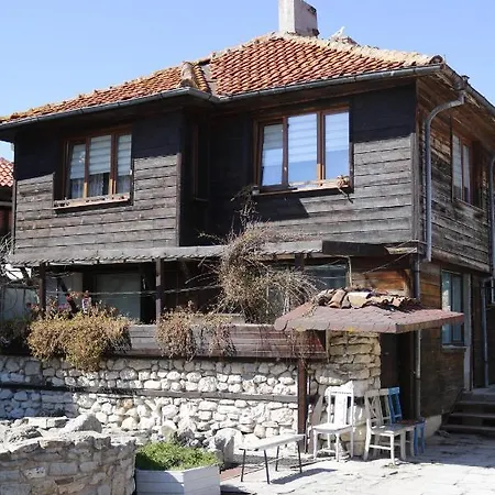 Deluxe In アパートホテル *